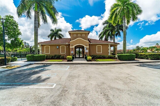 Building Photo - 14758 SW 9th Ln