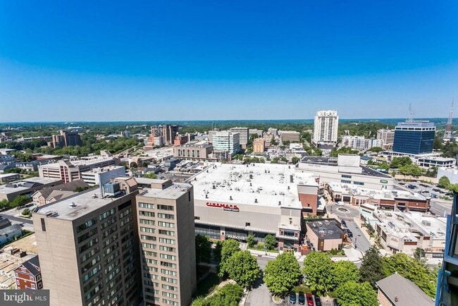 Building Photo - 205 E Joppa Rd