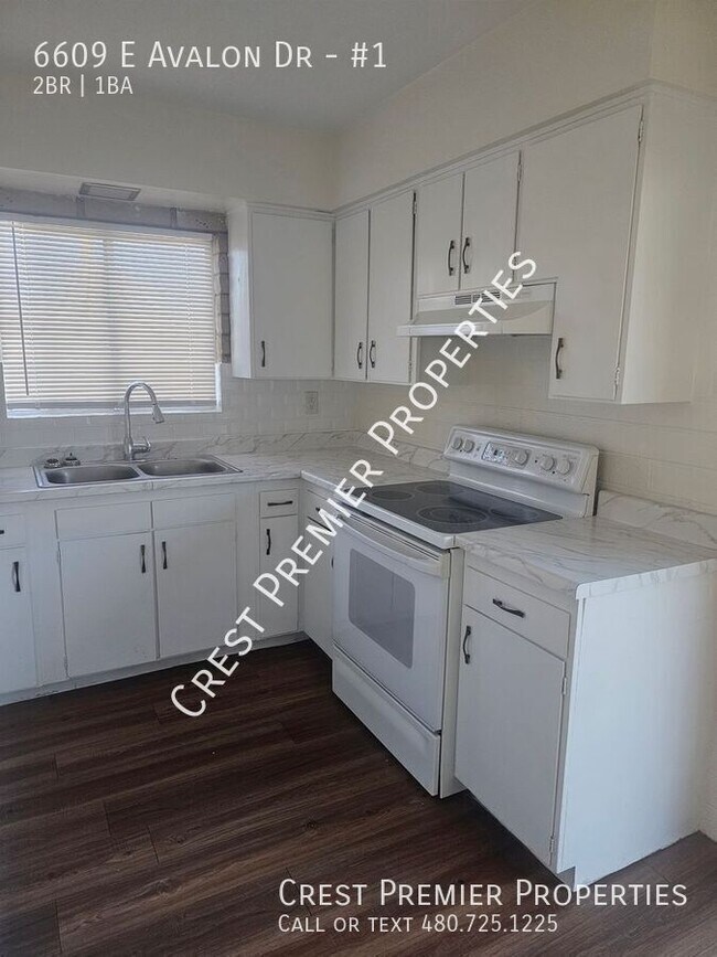 Building Photo - 6609 E Avalon Dr