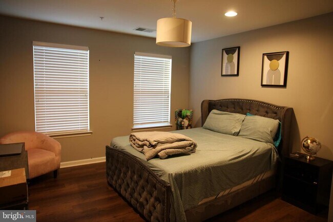 Building Photo - 10431 Windlass Run Rd