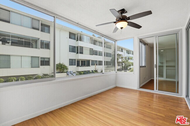 Building Photo - 8701 Delgany Ave