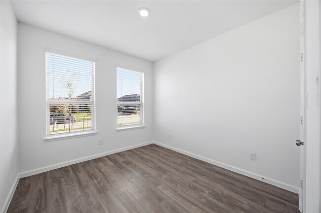 Building Photo - 32319 Melbrooke Dr