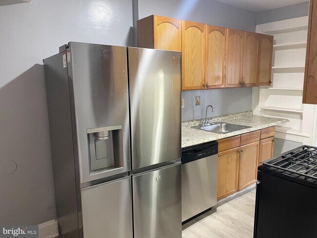 Building Photo - 4919 Kansas Ave NW