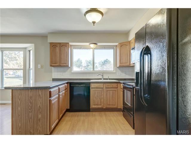 Building Photo - 1280 Golden Gate Ln