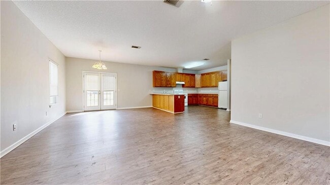 Building Photo - 122 Grove Hill Ave