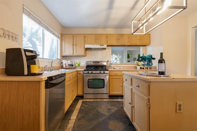 Building Photo - 6301 Evangeline Trail