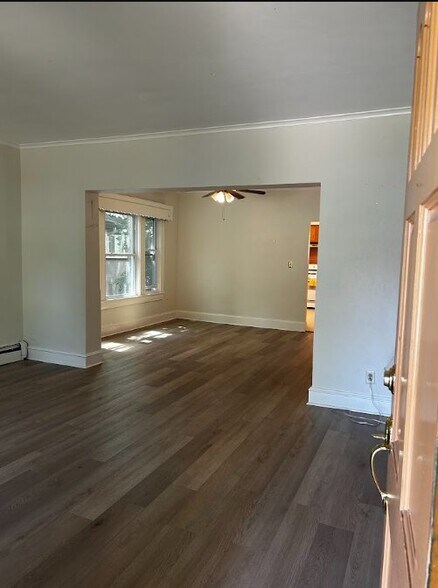 Building Photo - 805-807-807 N Irving Ave