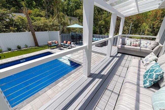 Building Photo - 1150 Waterway Ln