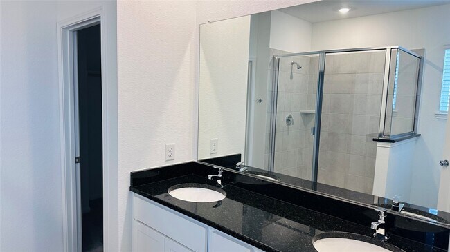 Building Photo - 18023 Lasso Mls Dr