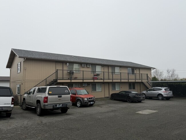 Building Photo - 1703 NE Fairview Ave