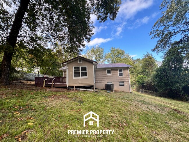 Building Photo - 3609 Pinson Heights Cir