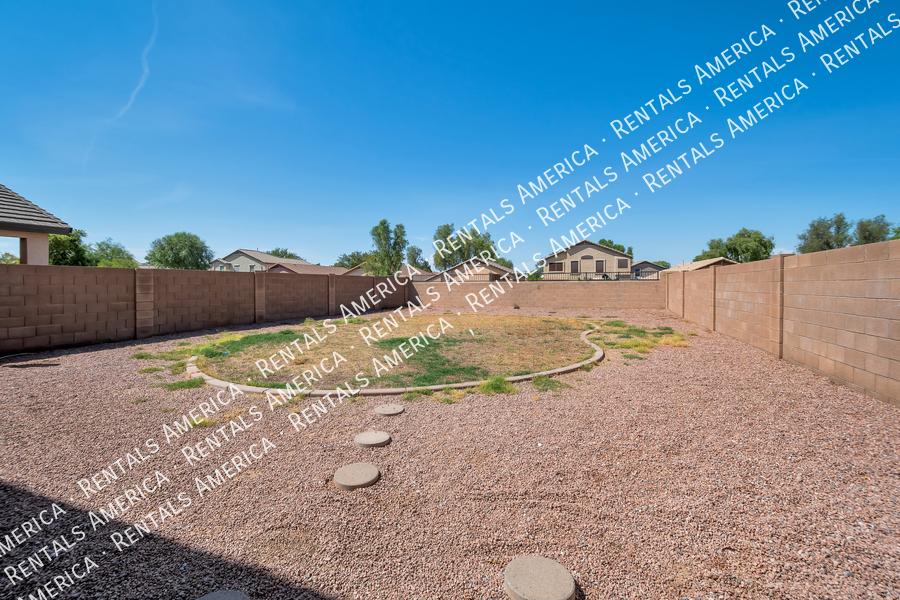 Building Photo - 1028 E Dragon Fly Rd