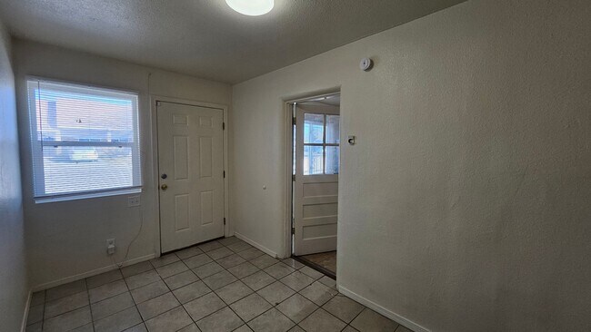 Building Photo - 5321 Marble Pl NE