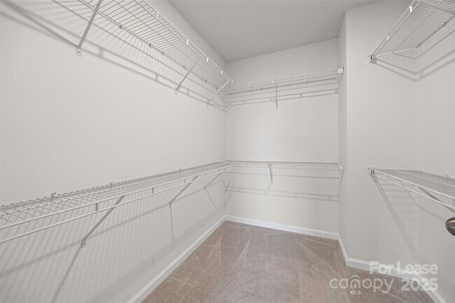 Building Photo - 5775 Soft Shell Dr