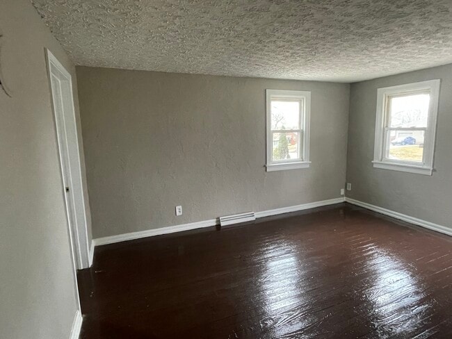 Building Photo - 1729 Windemere Dr