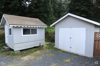 Building Photo - 3151 N Shadowbrook Ln