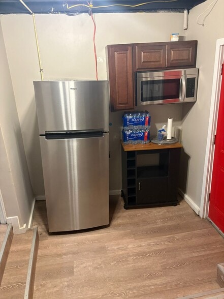 Building Photo - 127 Wilmington Pl SE