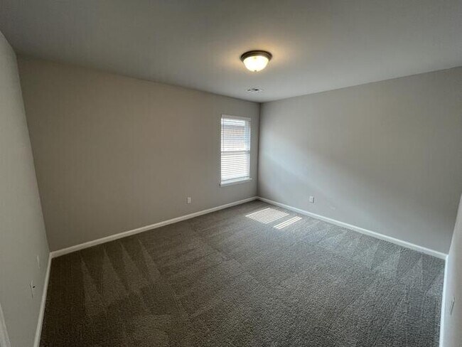 Building Photo - 1105 Osprey Dr