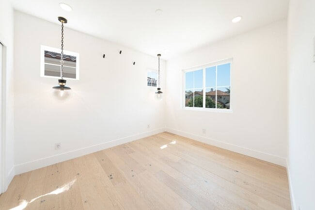 Building Photo - 1620 Arch Bay Dr