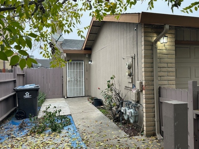 Building Photo - North Stockton Duplex – 3 Bed / 2 Bath / 2-Car Garage