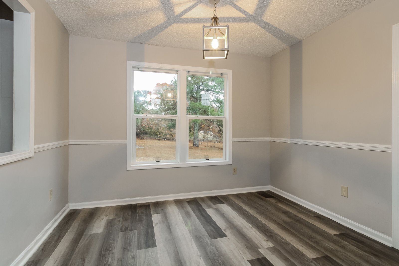 Building Photo - 3752 Fairington Dr