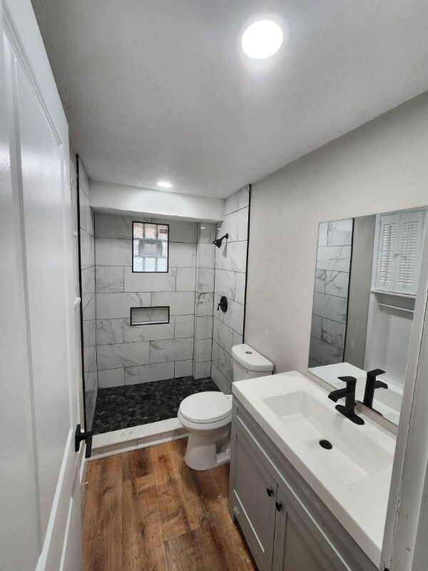 Building Photo - 1835 Joyce St