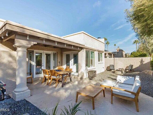 Building Photo - 6583 N 79th Pl