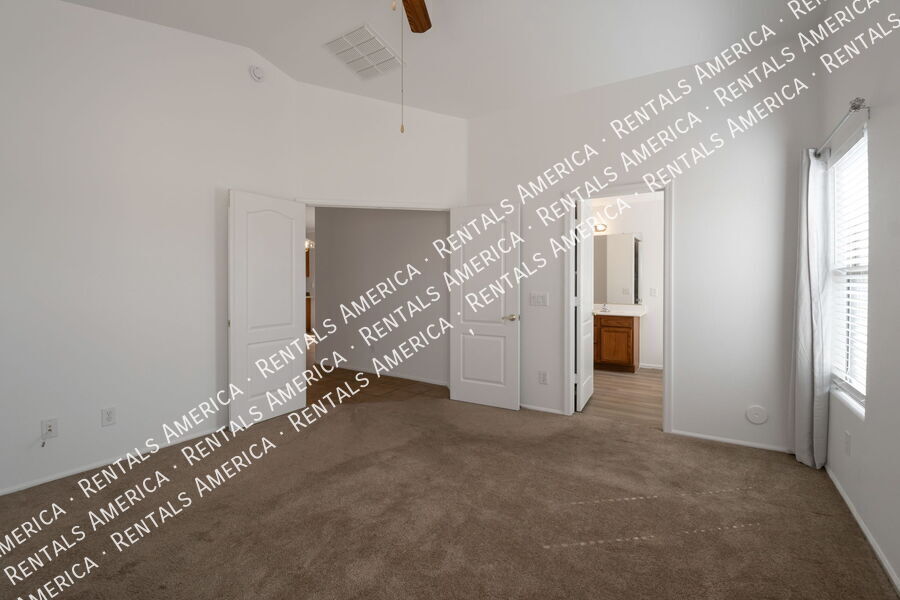 Building Photo - 29678 N Broken Shale Dr