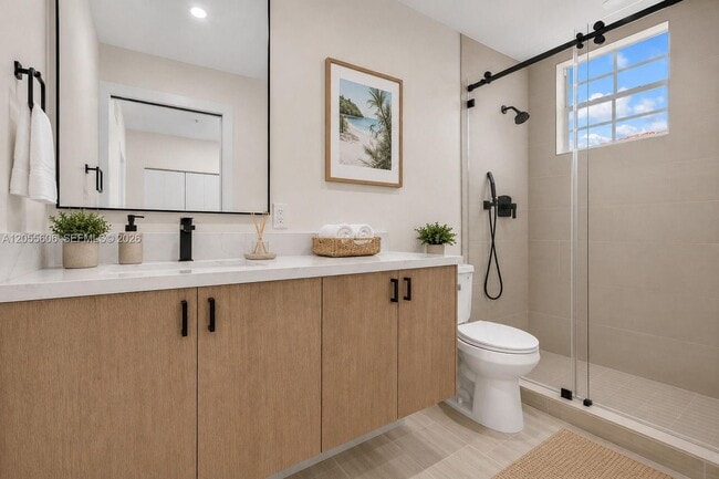 Building Photo - 2065 S Ocean Dr
