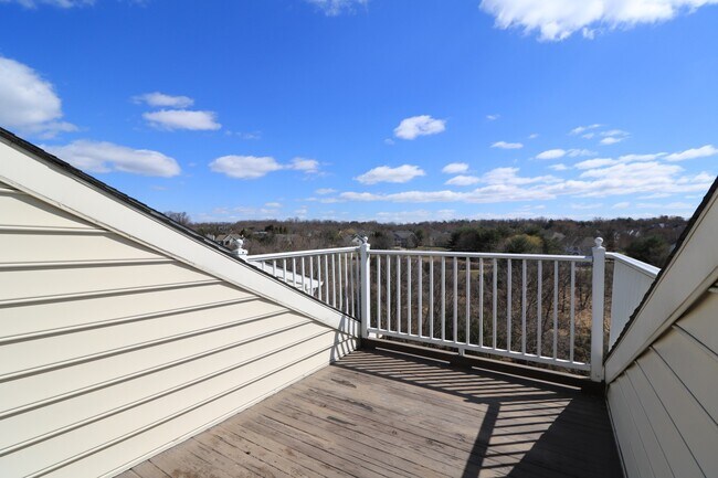 Building Photo - "Coming Soon" Luxury 4 Level Picturesque T...