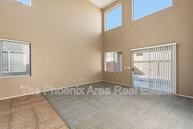 Building Photo - 44216 Palmen Dr