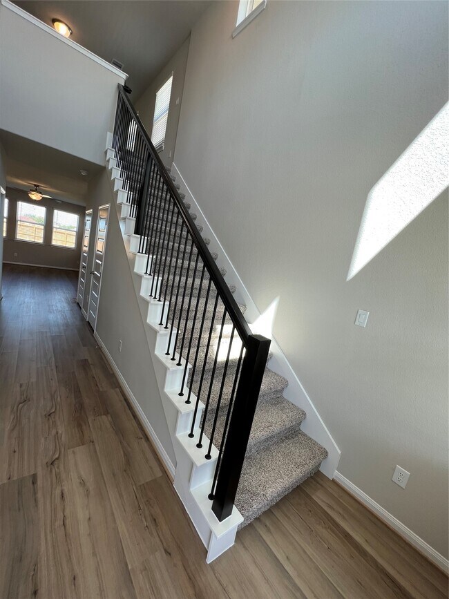 Building Photo - 5635 Giving Grace Wy