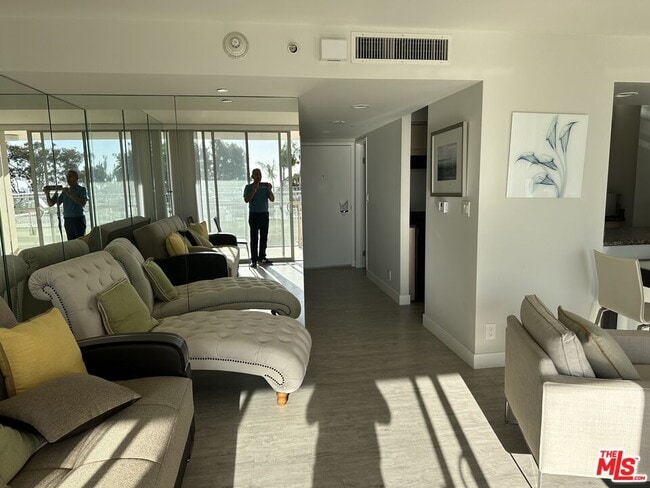 Building Photo - 201 Ocean Ave