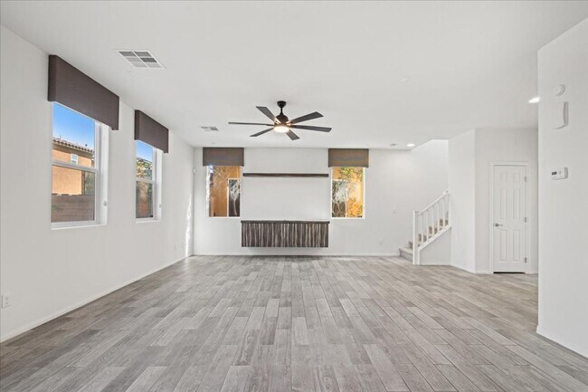Building Photo - Sophisticated 3 Bedroom Retreat with Designer Finishes & Entertainer’s Backyard