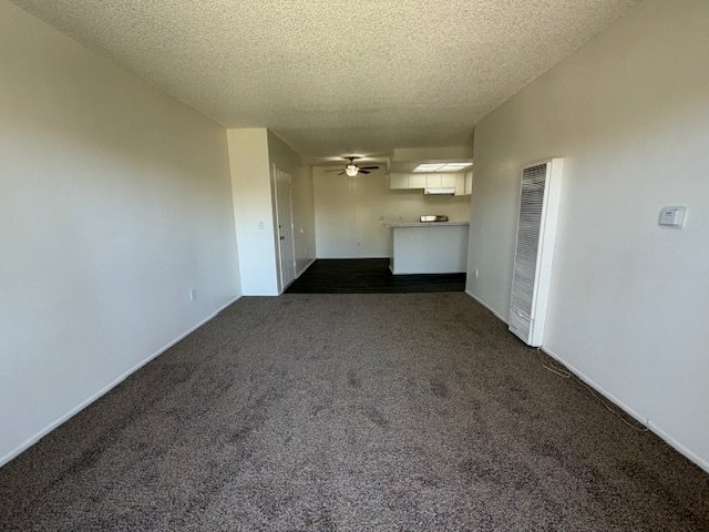 Building Photo - 1535 E Canfield Ln