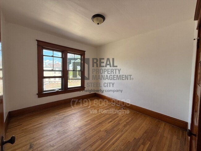 Building Photo - 212 W Evans Ave