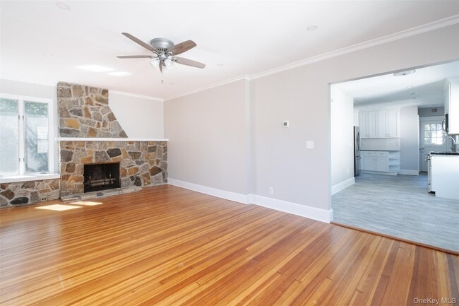 Building Photo - 1306 Henry Ave