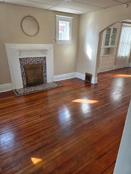 Building Photo - 1043 S Pennsylvania St