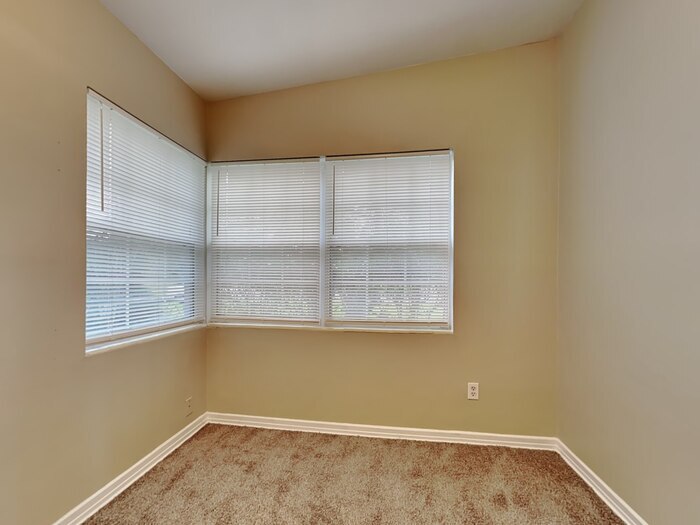 Building Photo - 10567 Dove Ln