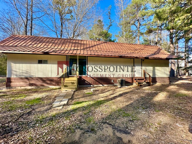 Building Photo - 1801 County Rd 27