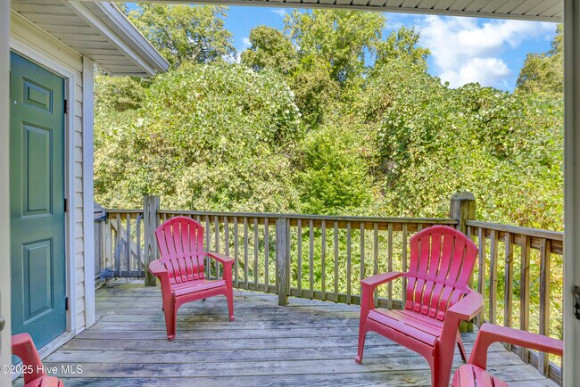 Building Photo - 4609 McClelland Dr