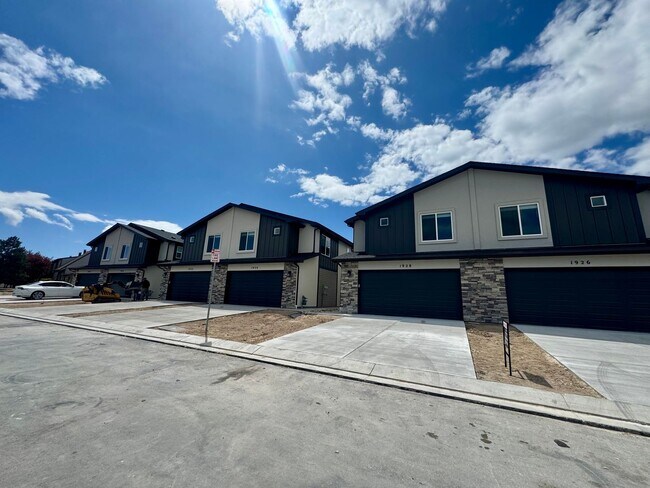 Building Photo - New Construction 3 Bedroom Townhome in University Park