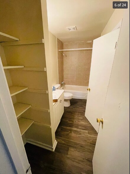 Building Photo - 8806 Leafycreek Dr