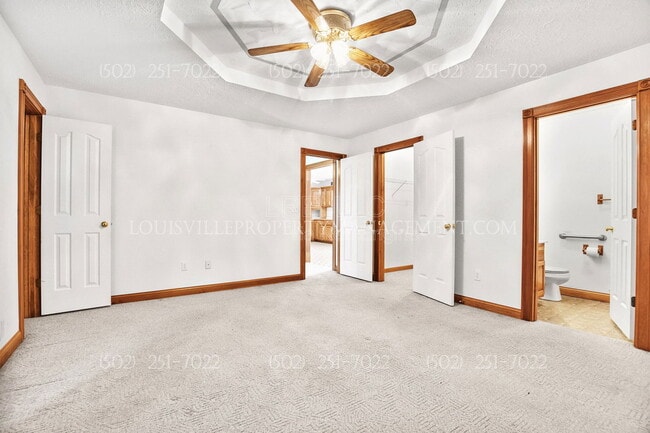 Building Photo - 1001 Navajo Dr