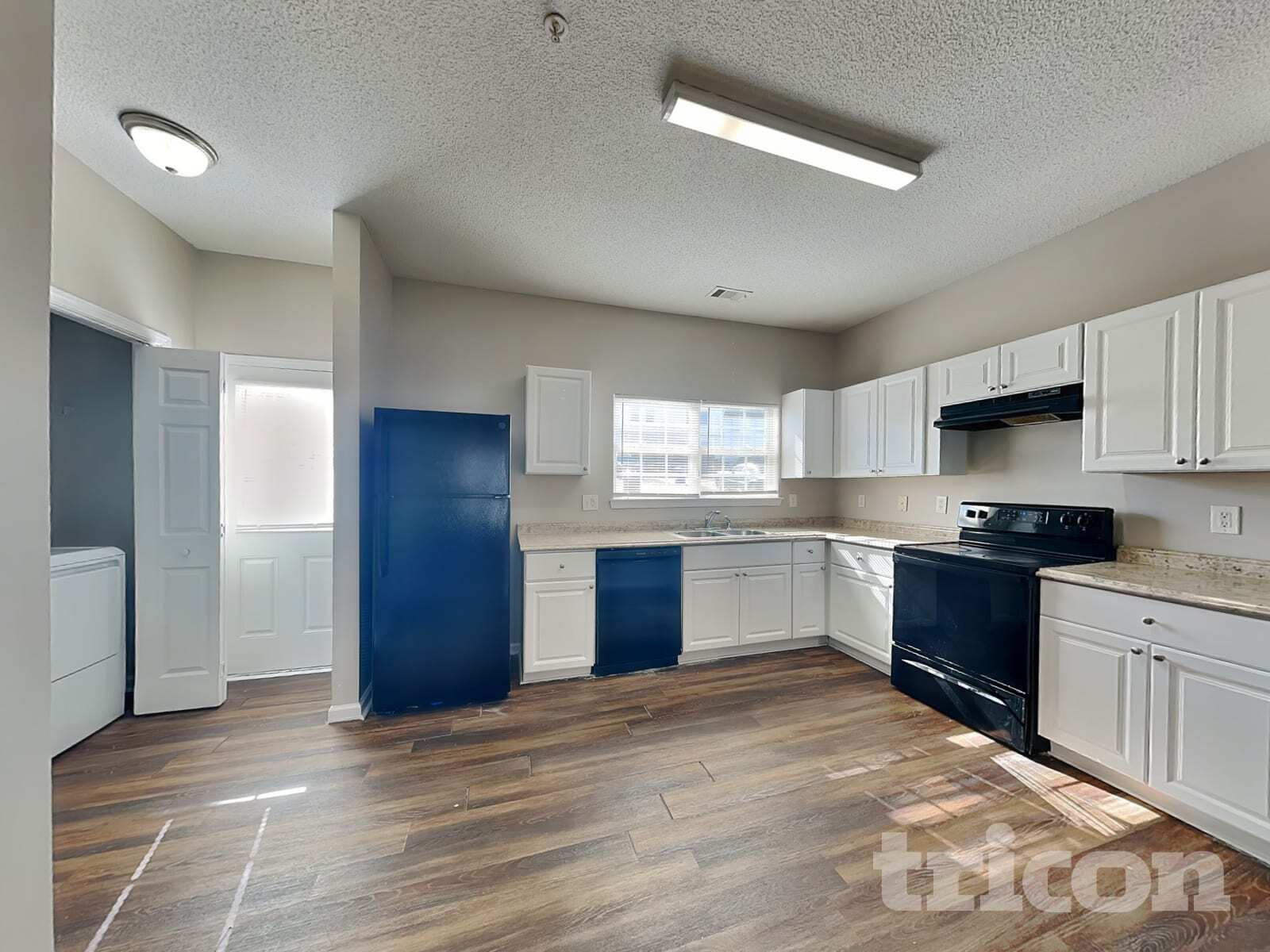 Building Photo - 128 Hawkeye Ln NW