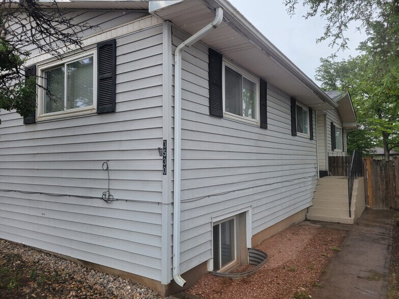 Building Photo - 3530 Pueblo Street