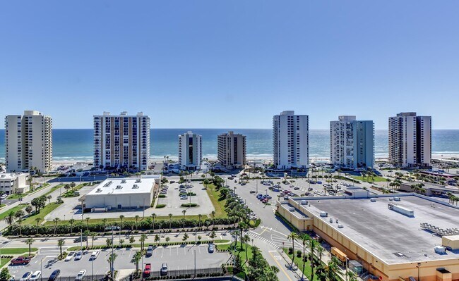 Building Photo - 1 Oceans W Blvd