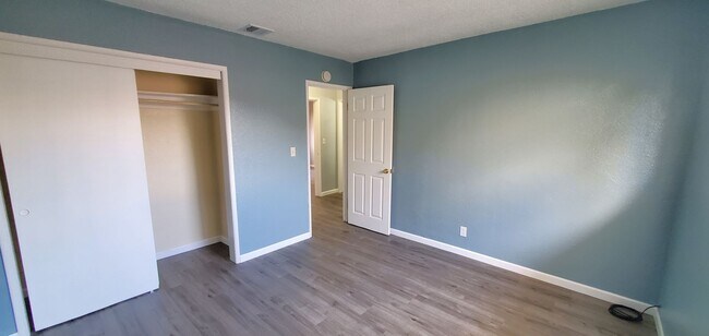 Building Photo - 252 A St