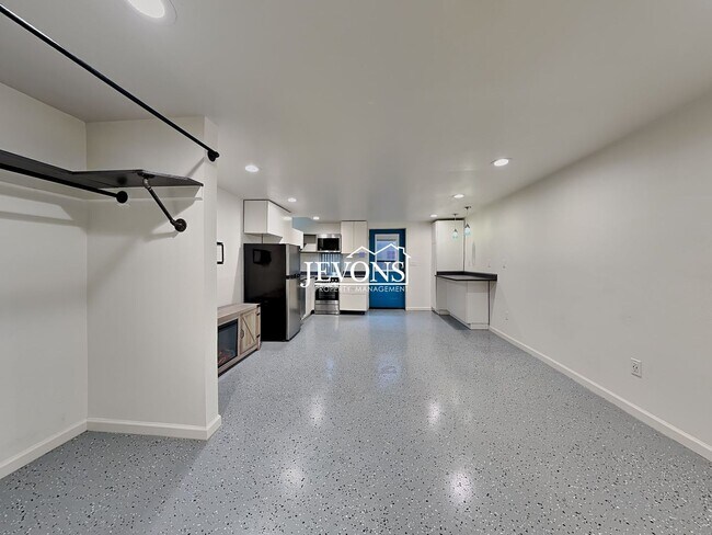 Building Photo - 9222 117th St SW