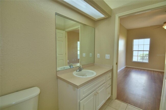 Building Photo - 1102 Eagle Pond Dr